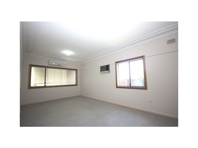 10 Wayman Place, Merrylands NSW 2160