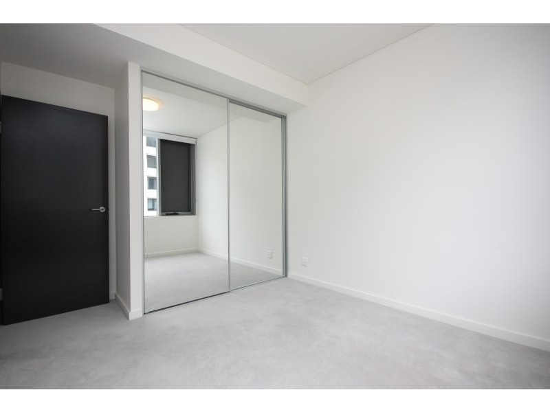 9 Baywater Drive, Wentworth Point NSW 2127