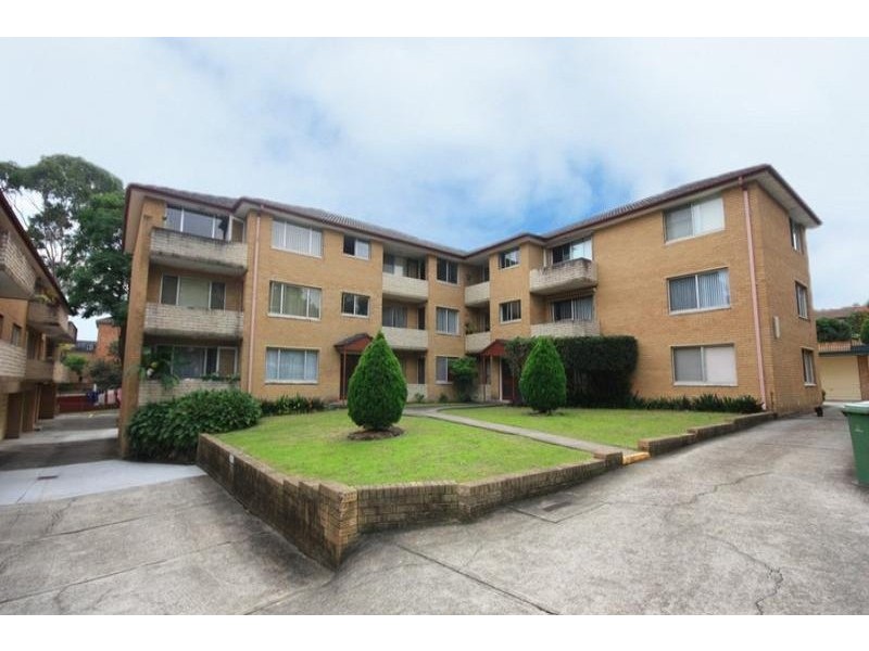 11/14 Factory Street, Northmead NSW 2152