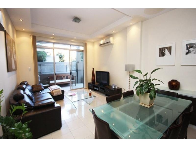 2/6 Hilts Road, Strathfield NSW 2135