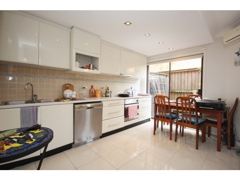 1/182a Flood Street, Leichhardt NSW 2040