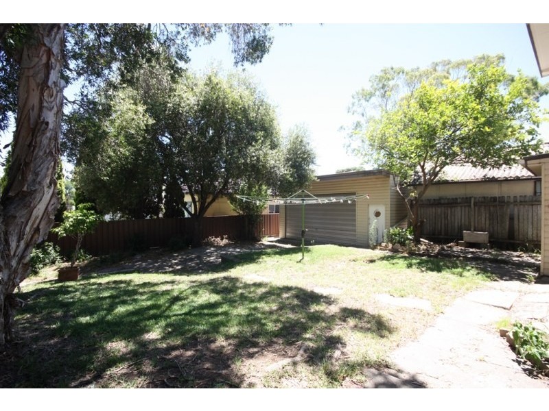 21 Moorfields Road, Kingsgrove NSW 2208