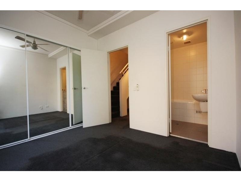 210W/138-140 Carillon Avenue, Newtown NSW 2042