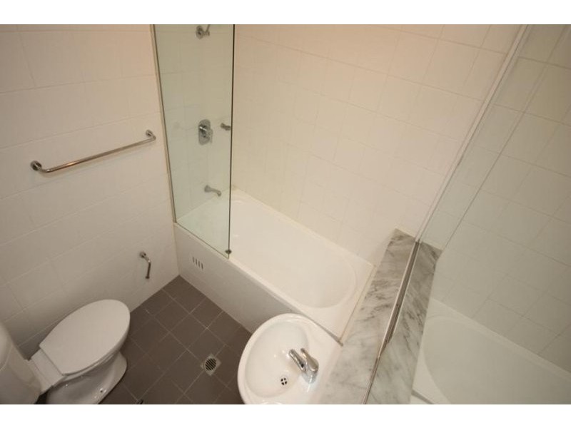 210W/138-140 Carillon Avenue, Newtown NSW 2042