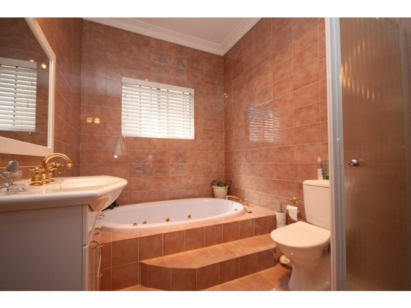 18 Great North Road, Five Dock NSW 2046