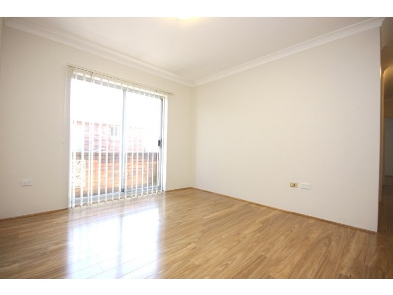 3/02 MacIntosh Street, Mascot NSW 2020