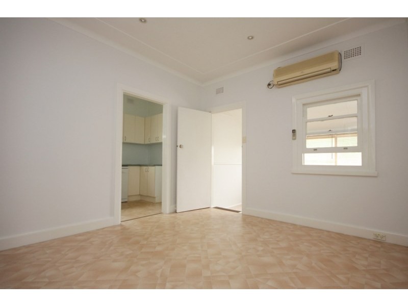 6 Irvine Crescent, Ryde NSW 2112
