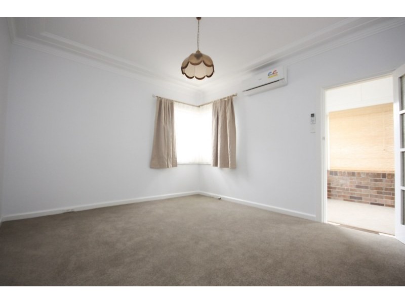 6 Irvine Crescent, Ryde NSW 2112
