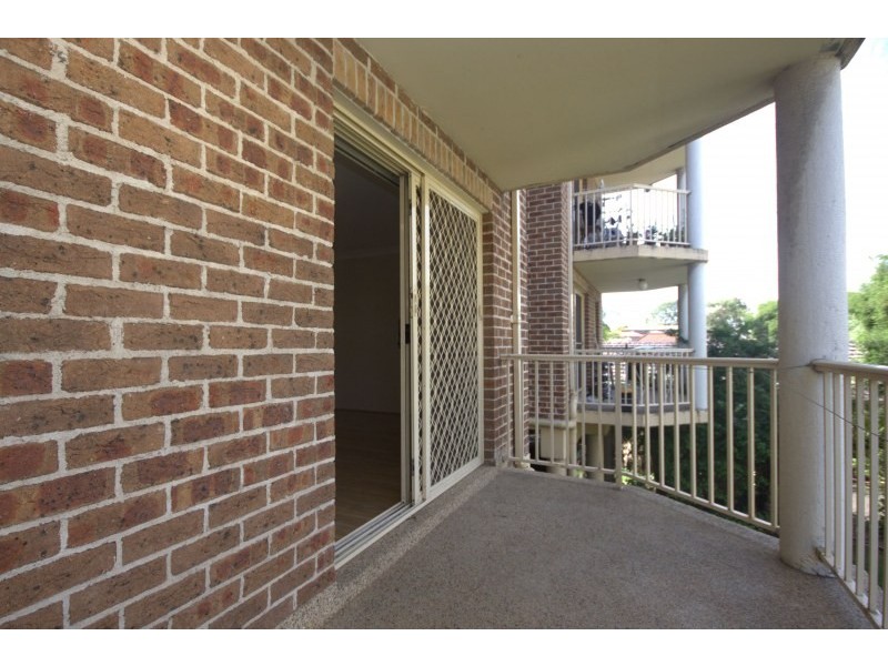 10/31-33 Doodson Avenue, Lidcombe NSW 2141