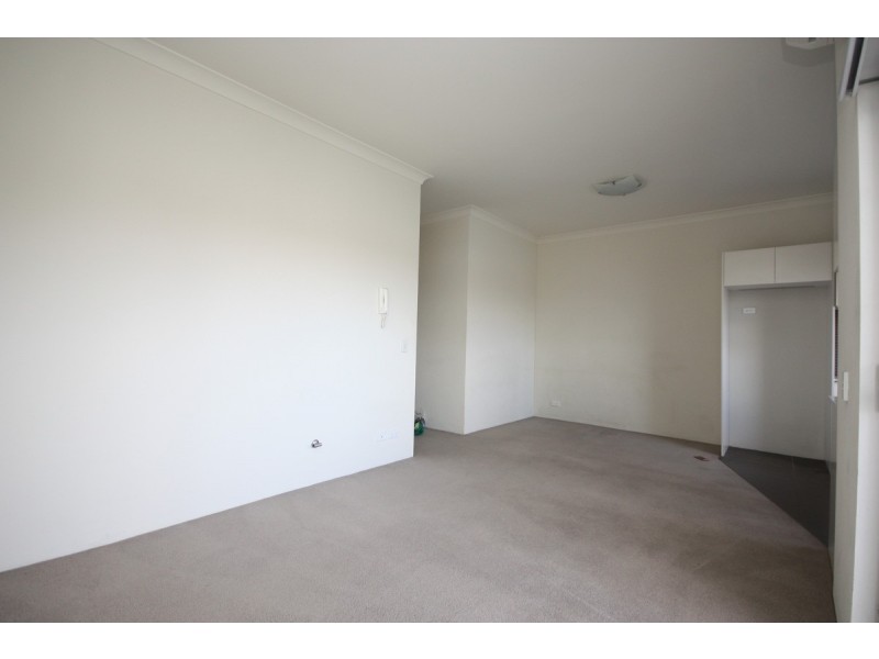 31/37-43 Eastbourne Road, Homebush West NSW 2140