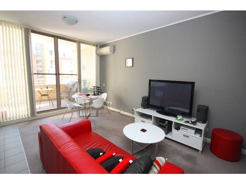 37 Amalfi Drive, Wentworth Point NSW 2127