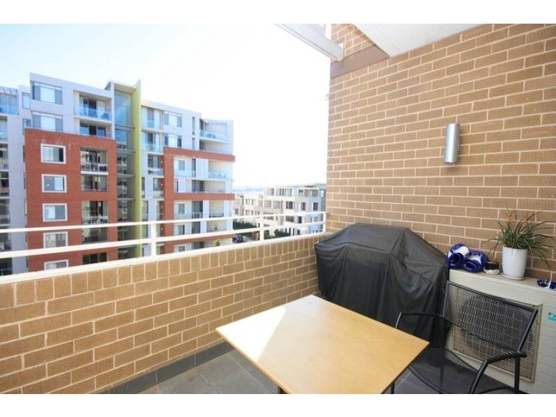 37 Amalfi Drive, Wentworth Point NSW 2127