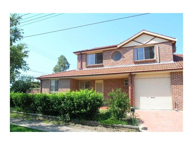 1a Hewitt Street, Greenacre NSW 2190
