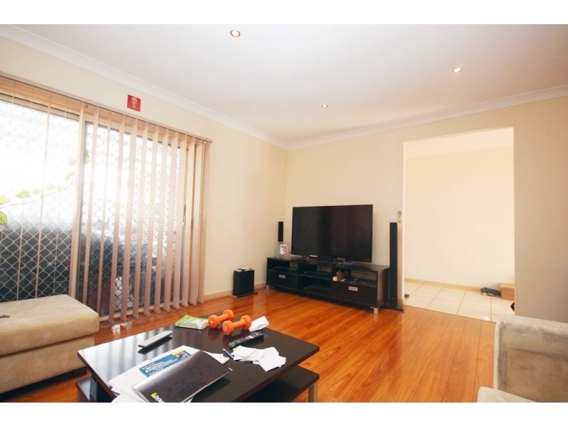 1a Hewitt Street, Greenacre NSW 2190