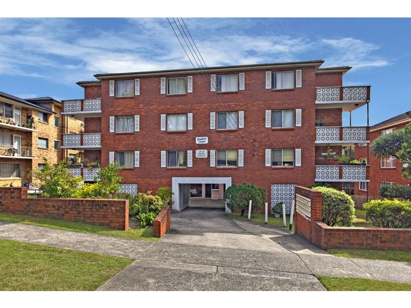 4/18-19 Bank Street, Meadowbank NSW 2114