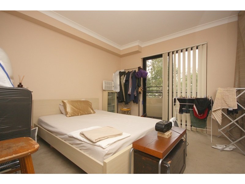 4/19-27 Eastbourne Road, Homebush West NSW 2140