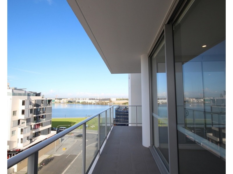 43 Shoreline Drive, Rhodes NSW 2138