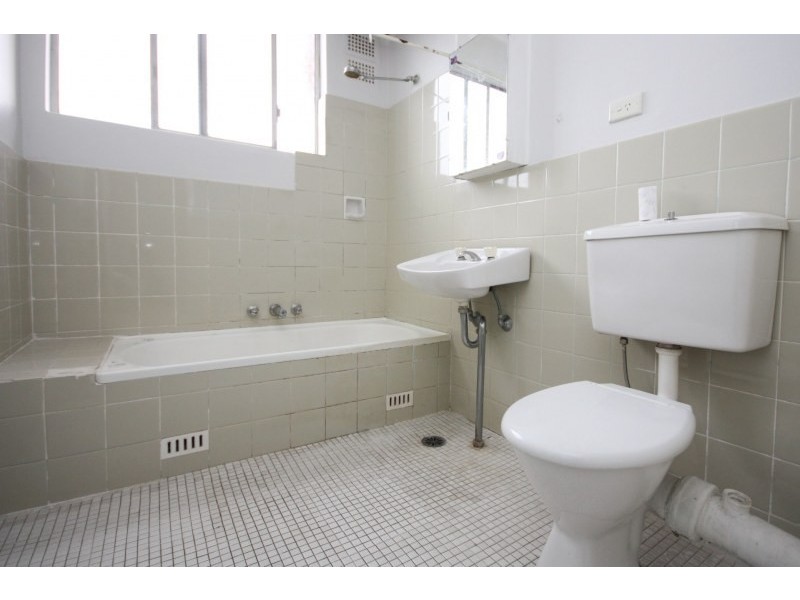 42 Fairmount Street, Lakemba NSW 2195