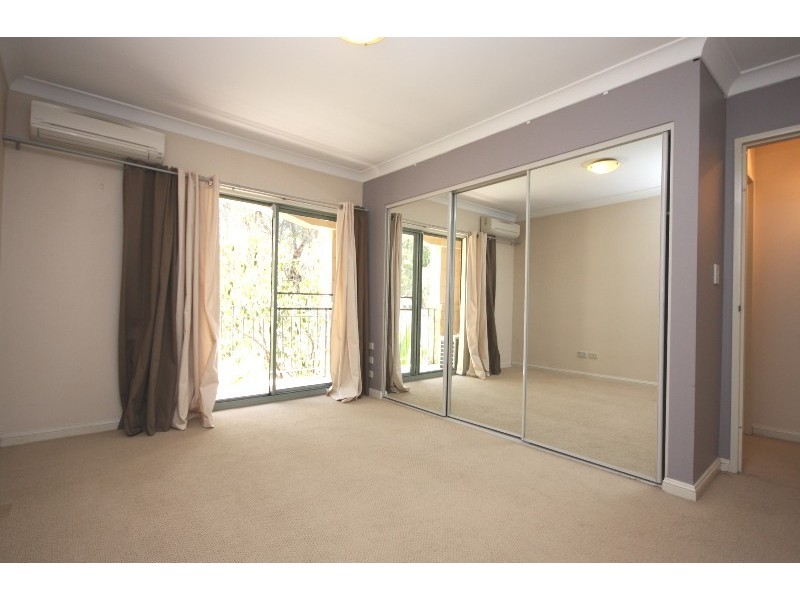 1/9 Thorpe Avenue, Liberty Grove NSW 2138