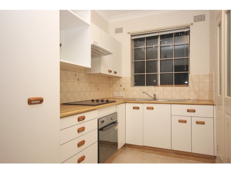2/2 Exeter Road, Homebush West NSW 2140