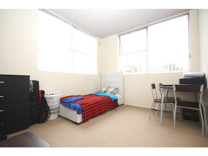 77 Hawthorne Parade, Haberfield NSW 2045