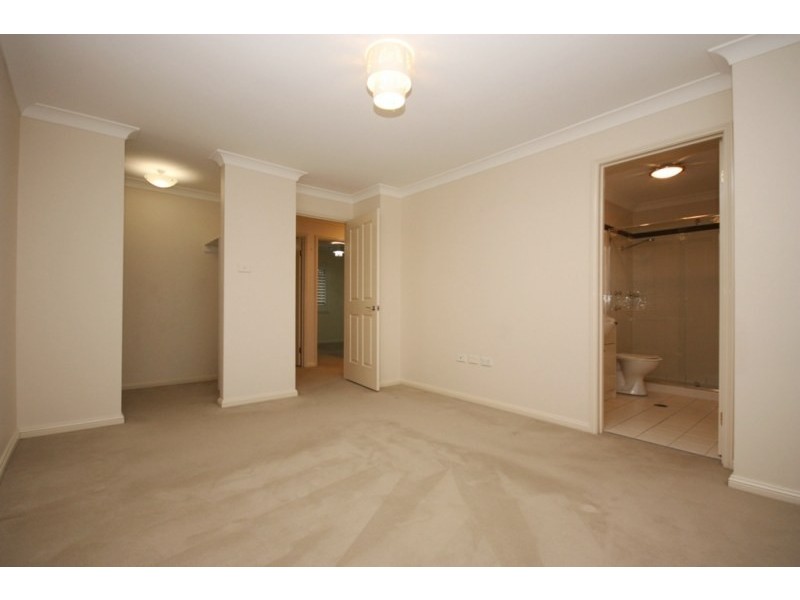 6 Frazier Close, Liberty Grove NSW 2138