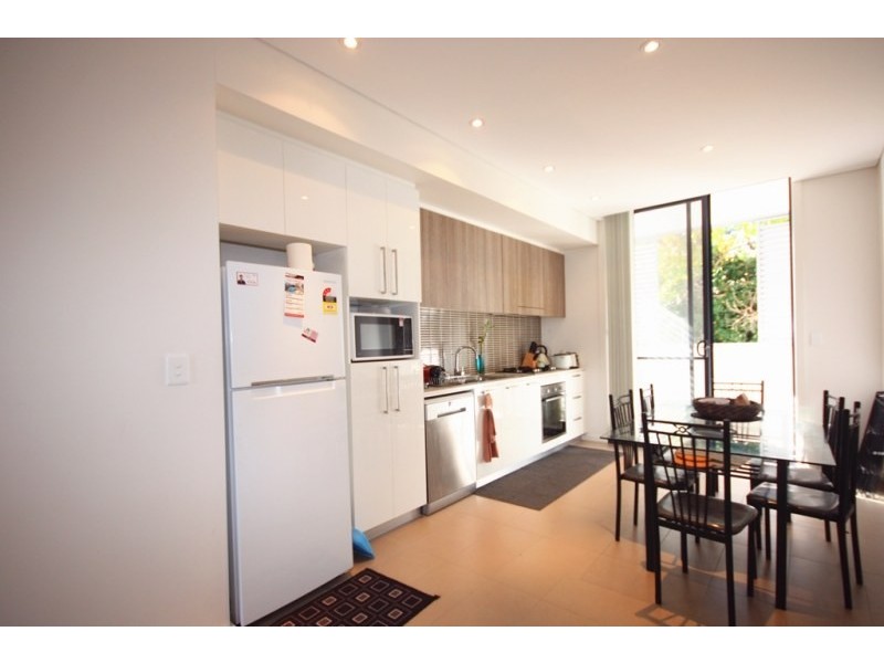 8 Victa Street, Clemton Park NSW 2206