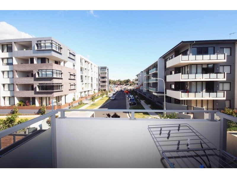 8 Victa Street, Clemton Park NSW 2206