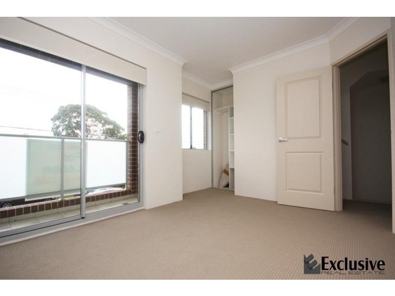 04/85 Wetherill Street, Silverwater NSW 2128
