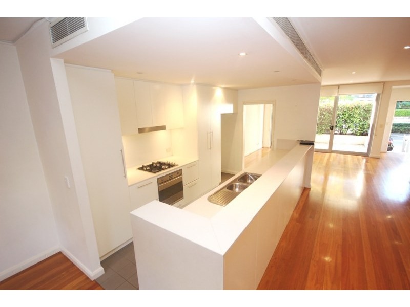 9 Lewis Avenue, Rhodes NSW 2138