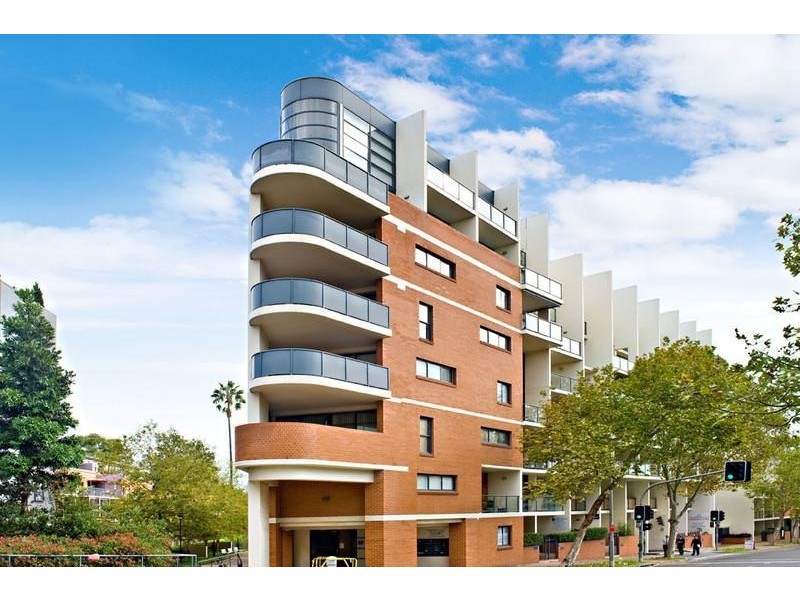 138 Carillon Avenue, Newtown NSW 2042