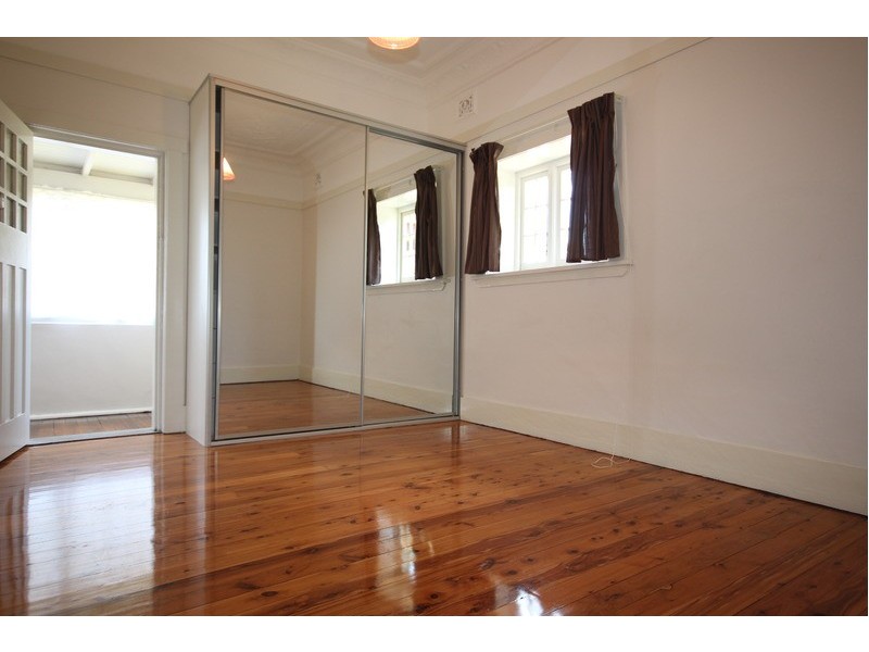 2 Gracemere Street, North Strathfield NSW 2137