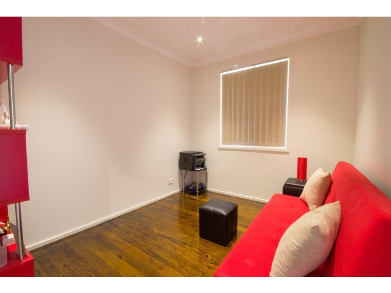 4 Perrumba Place, Bradbury NSW 2560