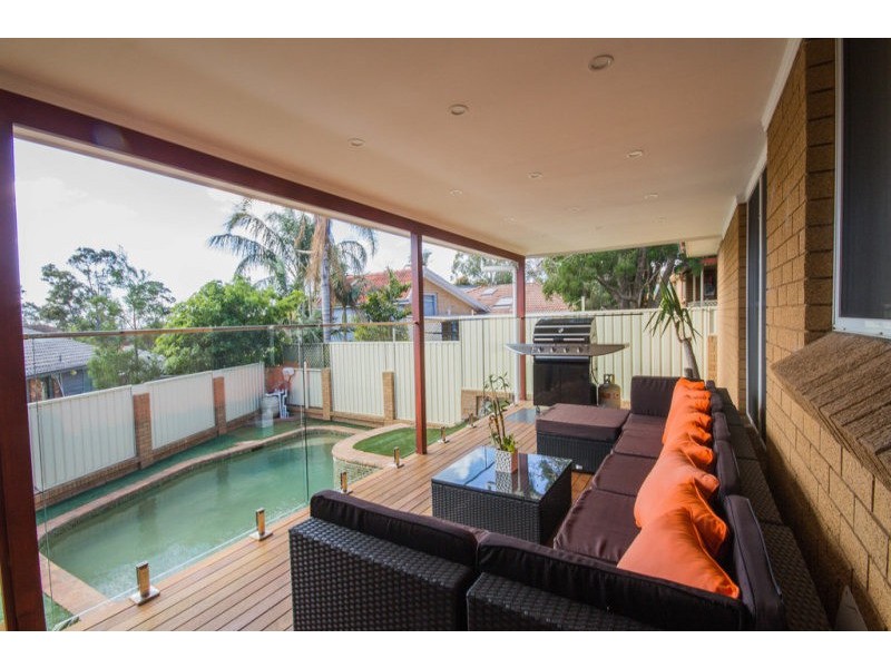 4 Perrumba Place, Bradbury NSW 2560