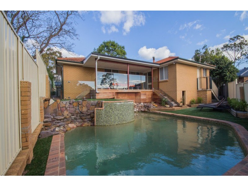 4 Perrumba Place, Bradbury NSW 2560