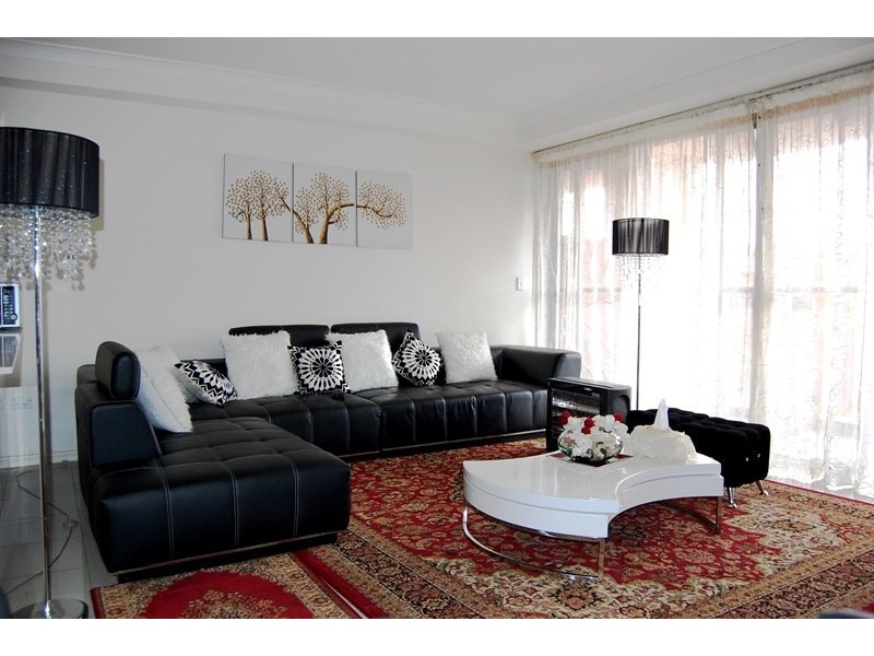 546 Woodville Road, Guildford NSW 2161