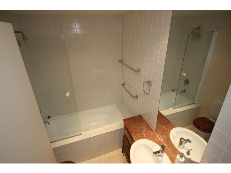 25/27 Bennelong Road, Wentworth Point NSW 2127