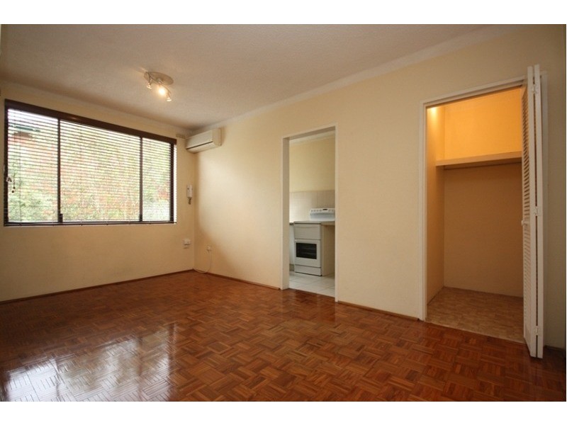 6A Bank Street, Meadowbank NSW 2114