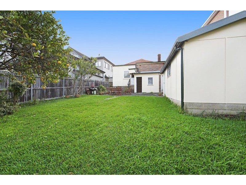 47 Clements Street, Russell Lea NSW 2046