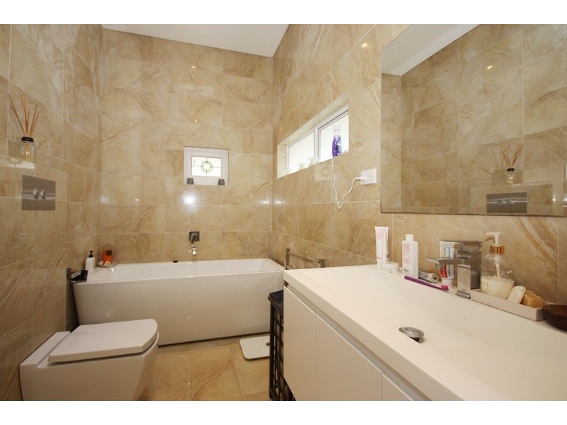 42 Wardell Road, Earlwood NSW 2206