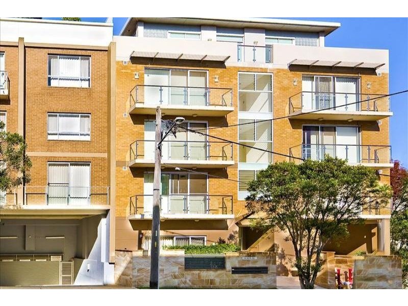 2/6 Hilts Road, Strathfield NSW 2135