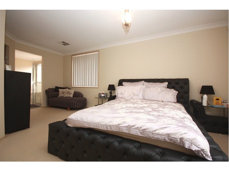 85 New Farm Road, Pennant Hills NSW 2120