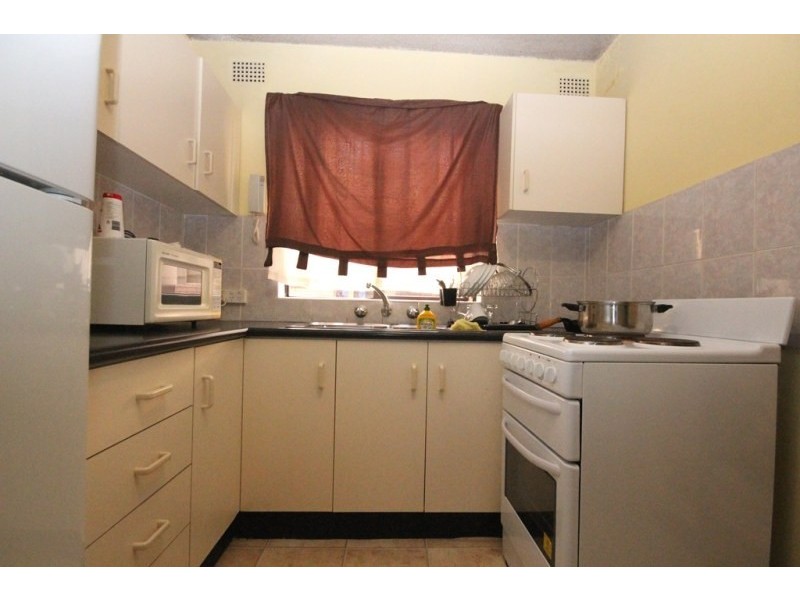 1/75 Harris Street, Fairfield NSW 2165