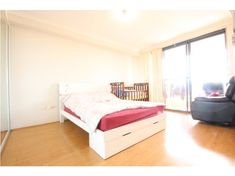 10/1 Civic Road, Auburn NSW 2144