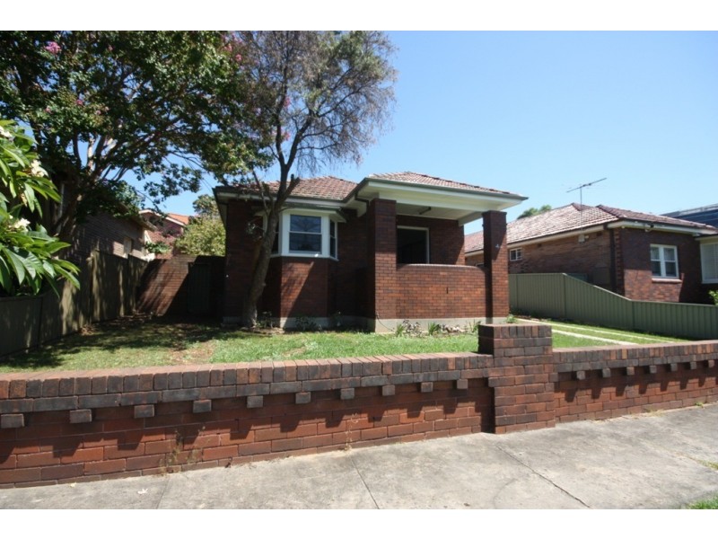 4 Tulloch Avenue, Concord West NSW 2138