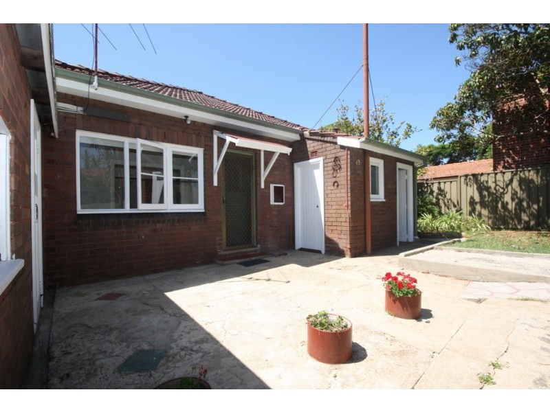 4 Tulloch Avenue, Concord West NSW 2138