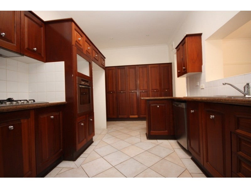 303 Queen Street, Concord West NSW 2138