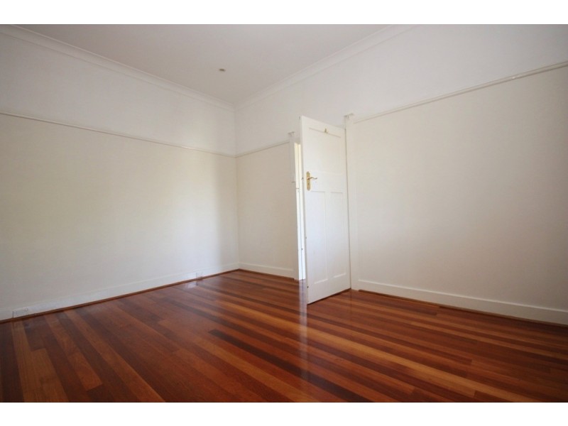 303 Queen Street, Concord West NSW 2138