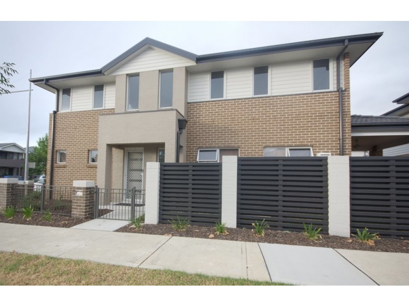 02/21 Sydney Smith Drive, Penrith NSW 2750