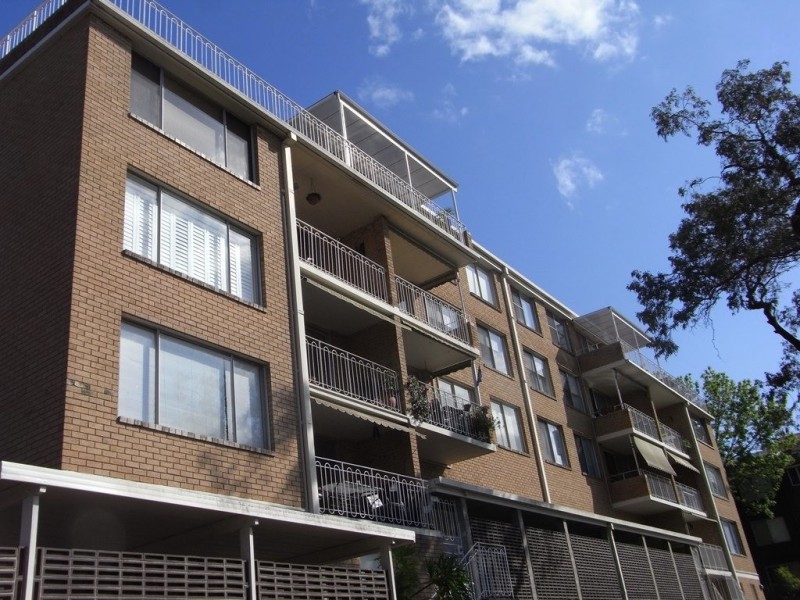 15/13 Bortfield Drive, Chiswick NSW 2046